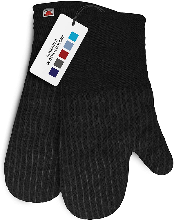 https://bigbigmart.com/wp-content/uploads/2021/11/BIG-RED-HOUSE-Oven-Mitts-with-The-Heat-Resistance-of-Silicone-and-Flexibility-of-Cotton.png