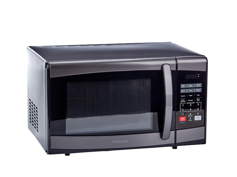 TOSHIBA Countertop Microwave (900W) (Like New!) for Sale in Los