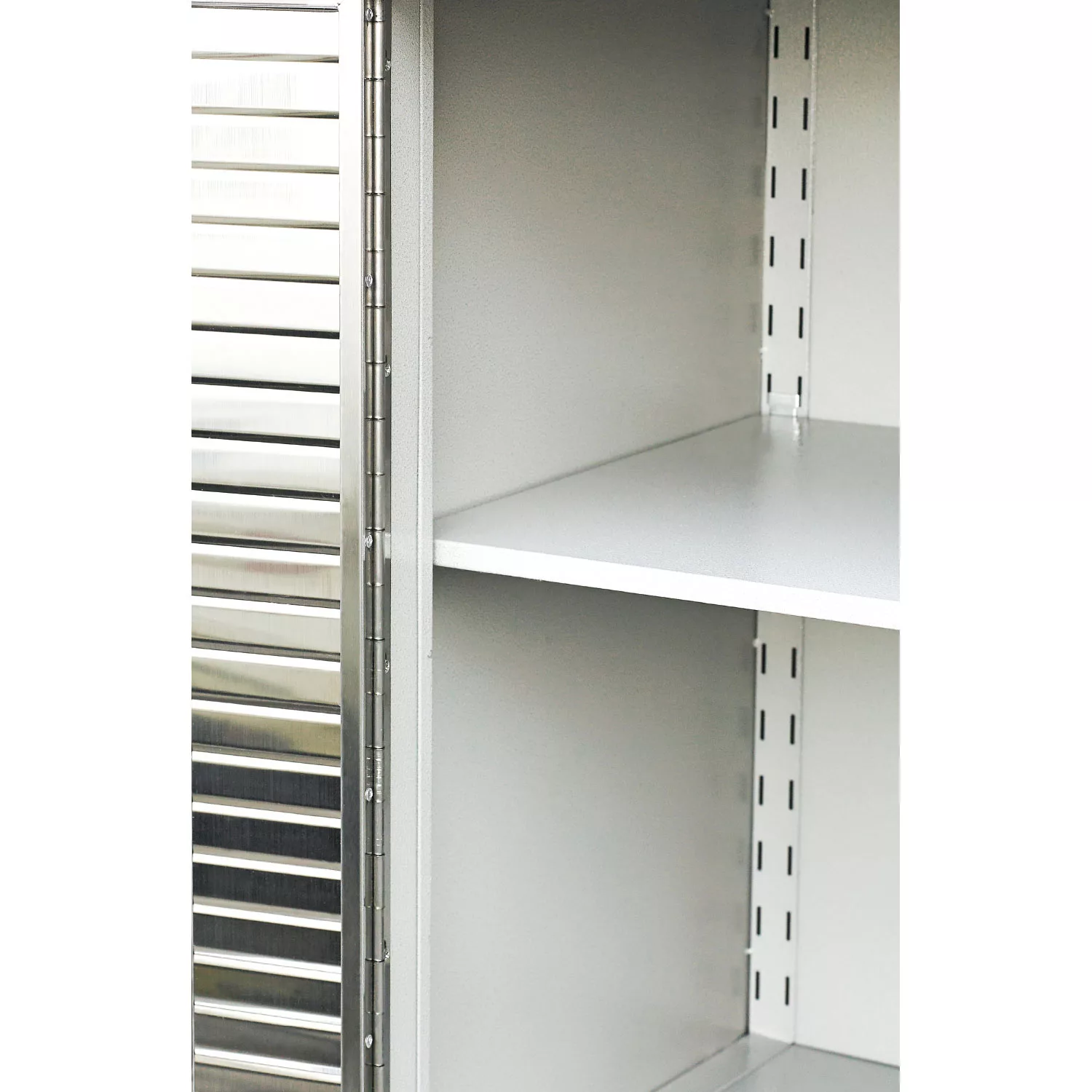 https://bigbigmart.com/wp-content/uploads/2022/07/Seville-Classics-UltraHD-2-Door-Rolling-Cabinet4.webp