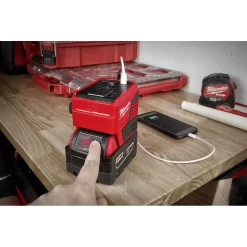 Milwaukee 2846-20 M18 18-Volt Lithium-Ion 175-Watt Powered Compact Inverter for M18 Batteries (Tool-Only)