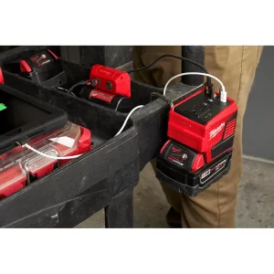 Milwaukee 2846-20 M18 18-Volt Lithium-Ion 175-Watt Powered Compact Inverter for M18 Batteries (Tool-Only)
