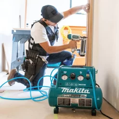 Makita MAC210Q Quiet Series 2 Gal. 1 HP Oil-Free Electric Air Compressor