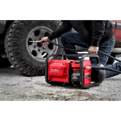Milwaukee 2840-20 M18 FUEL 18-Volt Lithium-Ion Brushless Cordless 2 Gal. Electric Compact Quiet