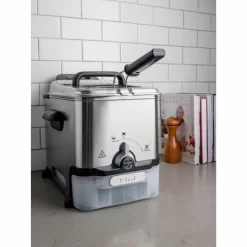 T-fal 3.5 Liter EZ Clean Deep Fryer