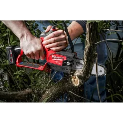 Milwaukee 2527-20 M12 FUEL 6 in. 12-Volt Lithium-Ion Brushless Electric Cordless Pole Saw Pruning Saw HATCHET (Tool-Only)