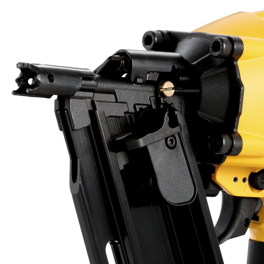 dewalt-framing-nailers-dwf83plw10d131-44_1200.jpg