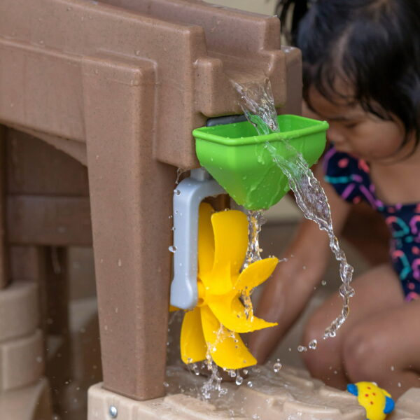 Step2 Pump & Splash Discovery Pond Water Table for Toddlers