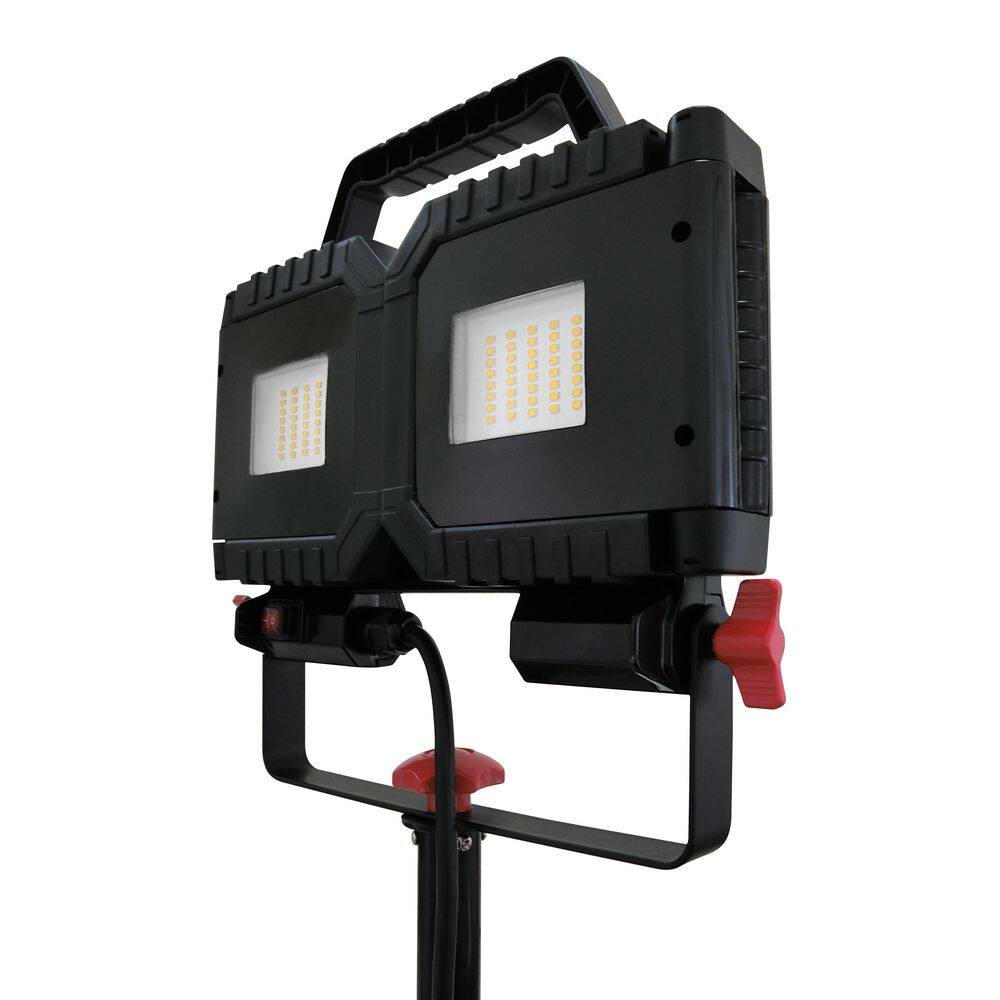 Husky DE002-H 7000-Lumen Multi-Directional LED Tripod Work Light