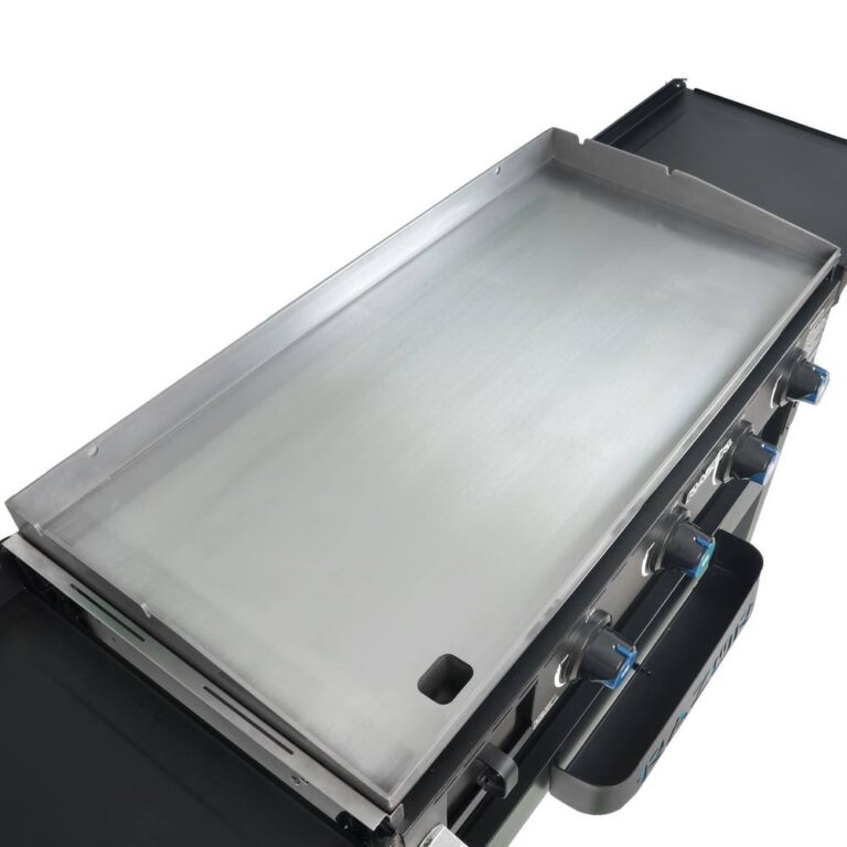 Razor GGC2241MA 37 in. 4Burner Propane Gas Griddle Grill with