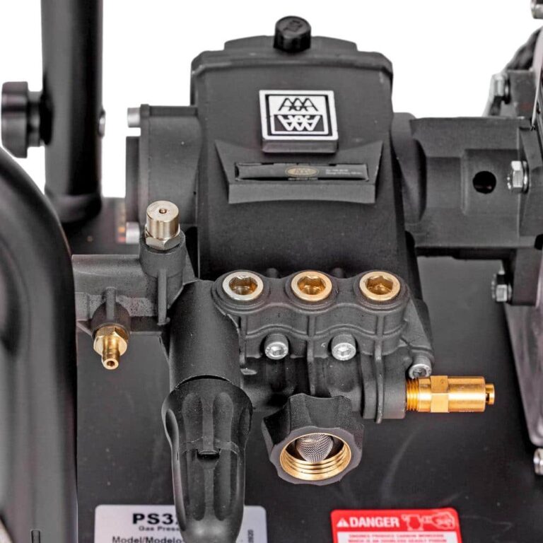 SIMPSON PS3228S PowerShot 3300 PSI 2.5 GPM Gas Cold Water Professional