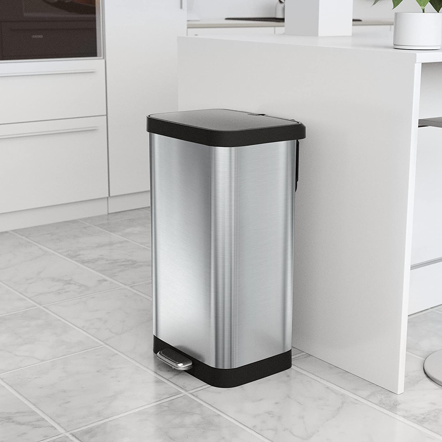 https://bigbigmart.com/wp-content/uploads/2023/05/Glad-Stainless-Steel-Step-Trash-Can-with-Clorox-Odor-Protection-Large-Metal-Kitchen-Garbage-Bin-with-Soft-Close-Lid-Foot-Pedal-and-Waste-Bag-Roll-Holder-20-Gallon-Stainless4.jpg