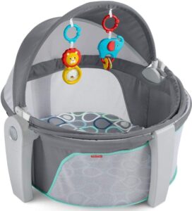 Fisher-Price Portable Bassinet and Play Space On-The-Go Baby Dome with Developmental Toys and Canopy, Grey Bubbles