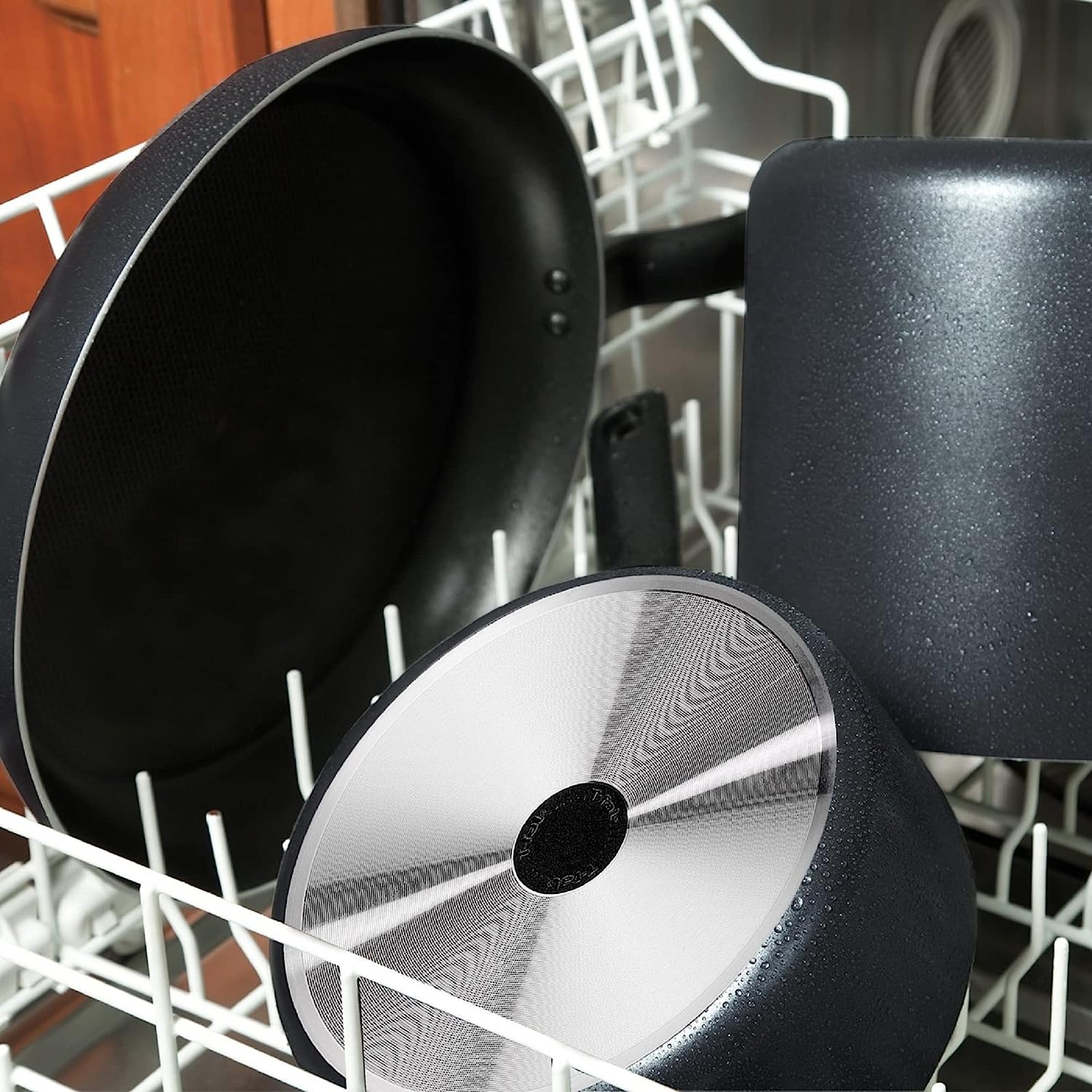 https://bigbigmart.com/wp-content/uploads/2023/06/T-fal-Initiatives-Nonstick-Cookware-Set-18-Piece-Pots-and-Pans-Dishwasher-Safe-Black8.jpg