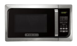 BLACK+DECKER EM925AJK-P1 0.9 Cu. Ft. Microwave With Pull Handle, Stainless Steel