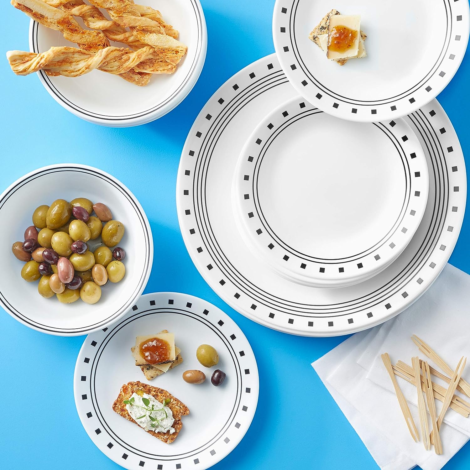 Corelle Vitrelle 8-Piece Appetizer Plates Set, Triple Layer Glass and Chip  Resistant, 6-3/4-Inch Lightweight []