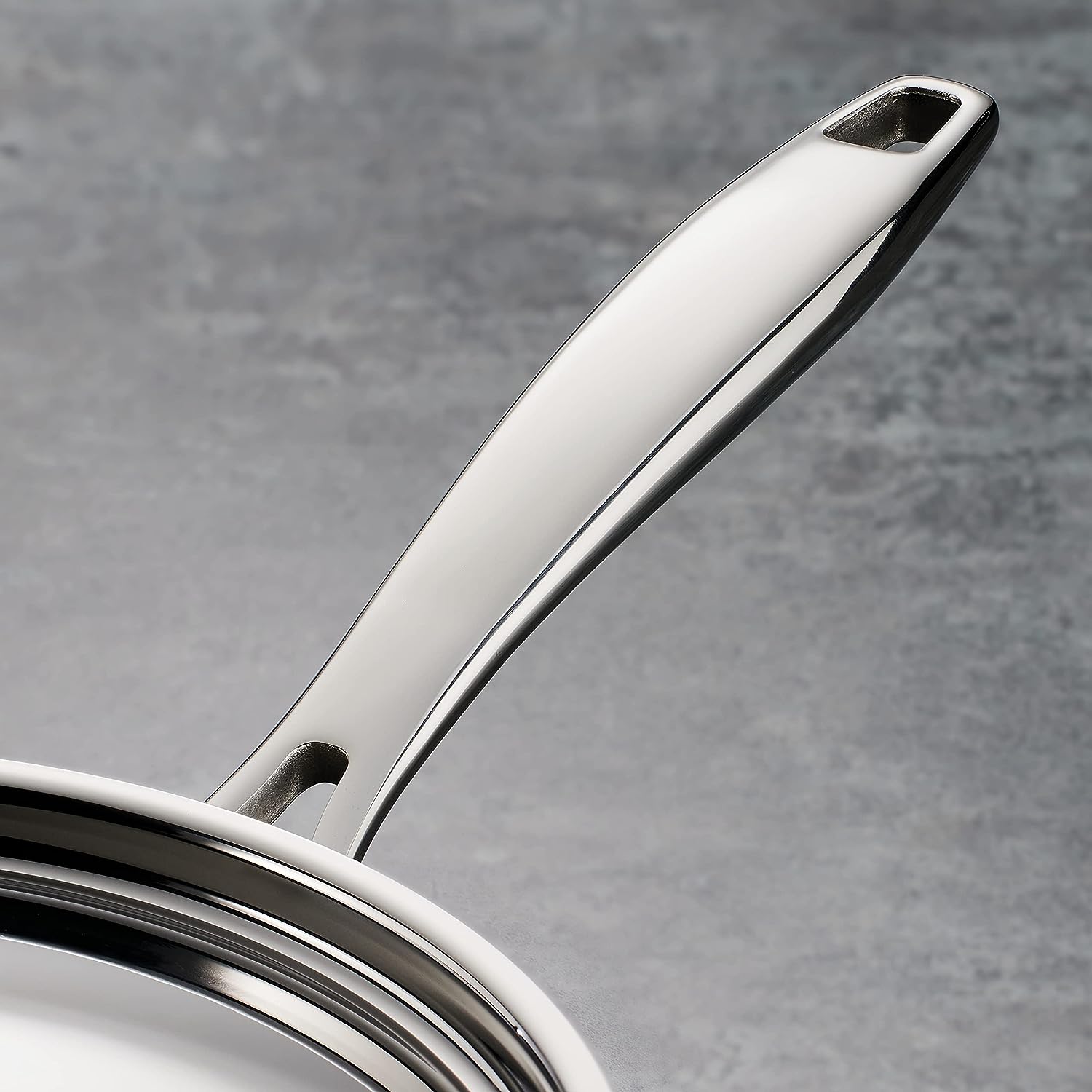 https://bigbigmart.com/wp-content/uploads/2023/08/Tramontina-Covered-Sauce-Pan-with-Helper-Handle-Stainless-Steel-Tri-Ply-Clad-4-Quart-80116-024DS3.jpg