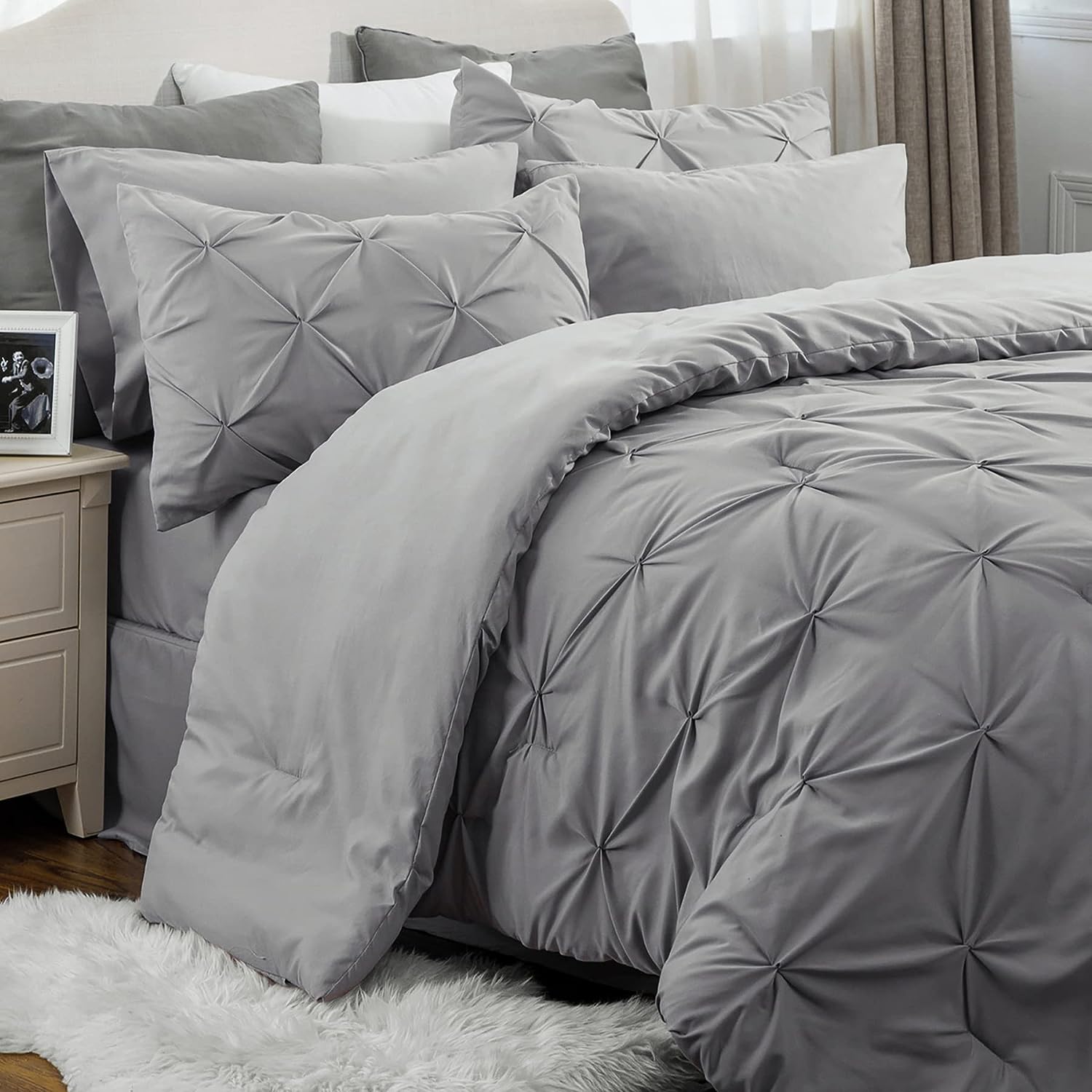 Bedsure Queen Comforter Set - 7 Pieces Reversible Comforters Queen Size Bed  Set Bed in a Bag with Comforter, Sheets, Pillowcases & Shams, Grey Bedding