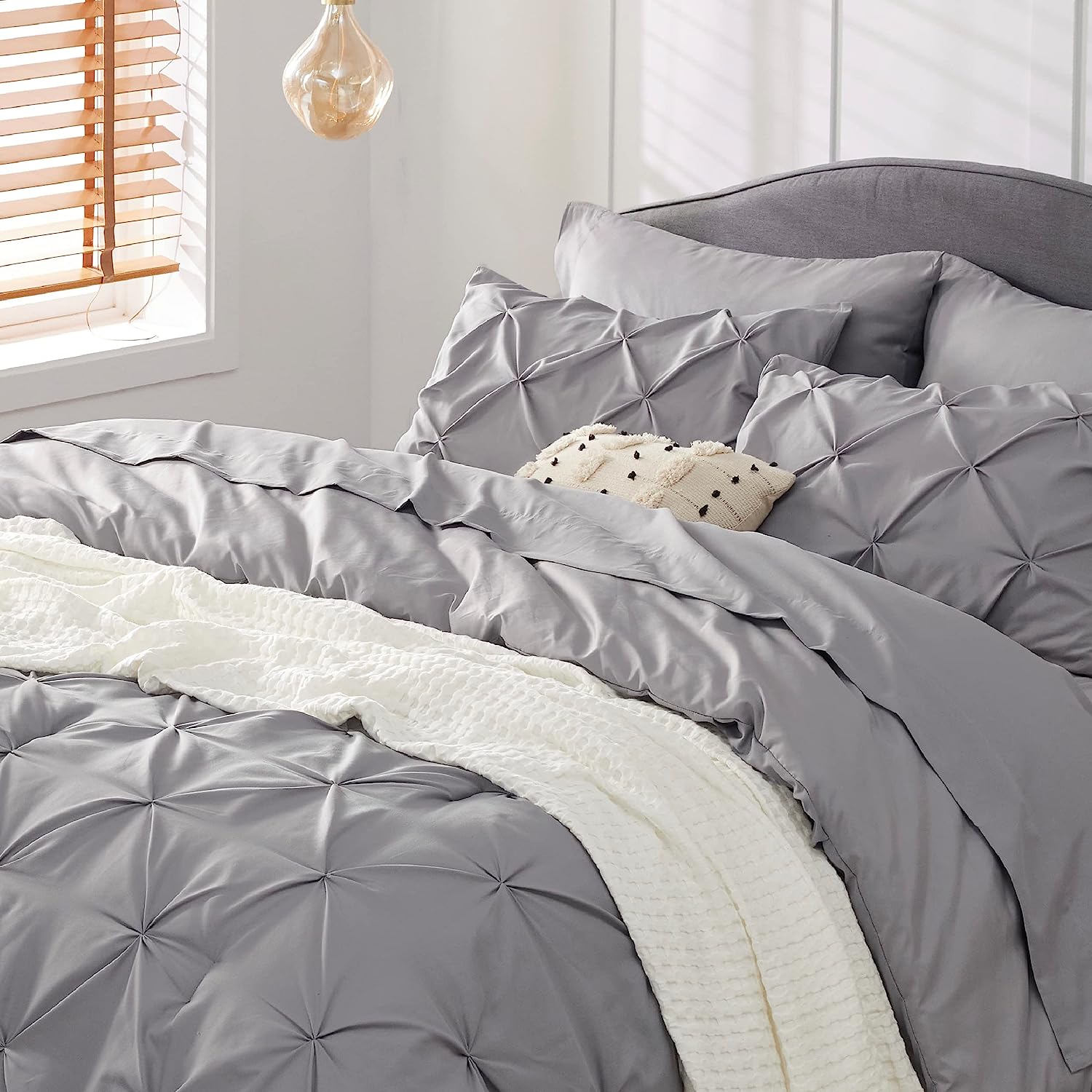 https://bigbigmart.com/wp-content/uploads/2023/09/Bedsure-Queen-Comforter-Set-7-Pieces-Comforters-Queen-Size-Grey-Pintuck-Bedding-Sets-Queen-for-All-Season-Bed-in-a-Bag-with-Flat-Sheet-and-Fitted-Sheet-Pillowcases-Shams5.jpg