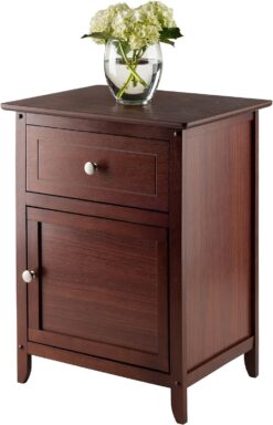 Winsome Wood Eugene Accent Table, Walnut