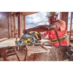 DEWALT DCS577B FLEXVOLT 60V MAX Cordless Brushless 7-1/4 in. Wormdrive Style Circular Saw (Tool Only)