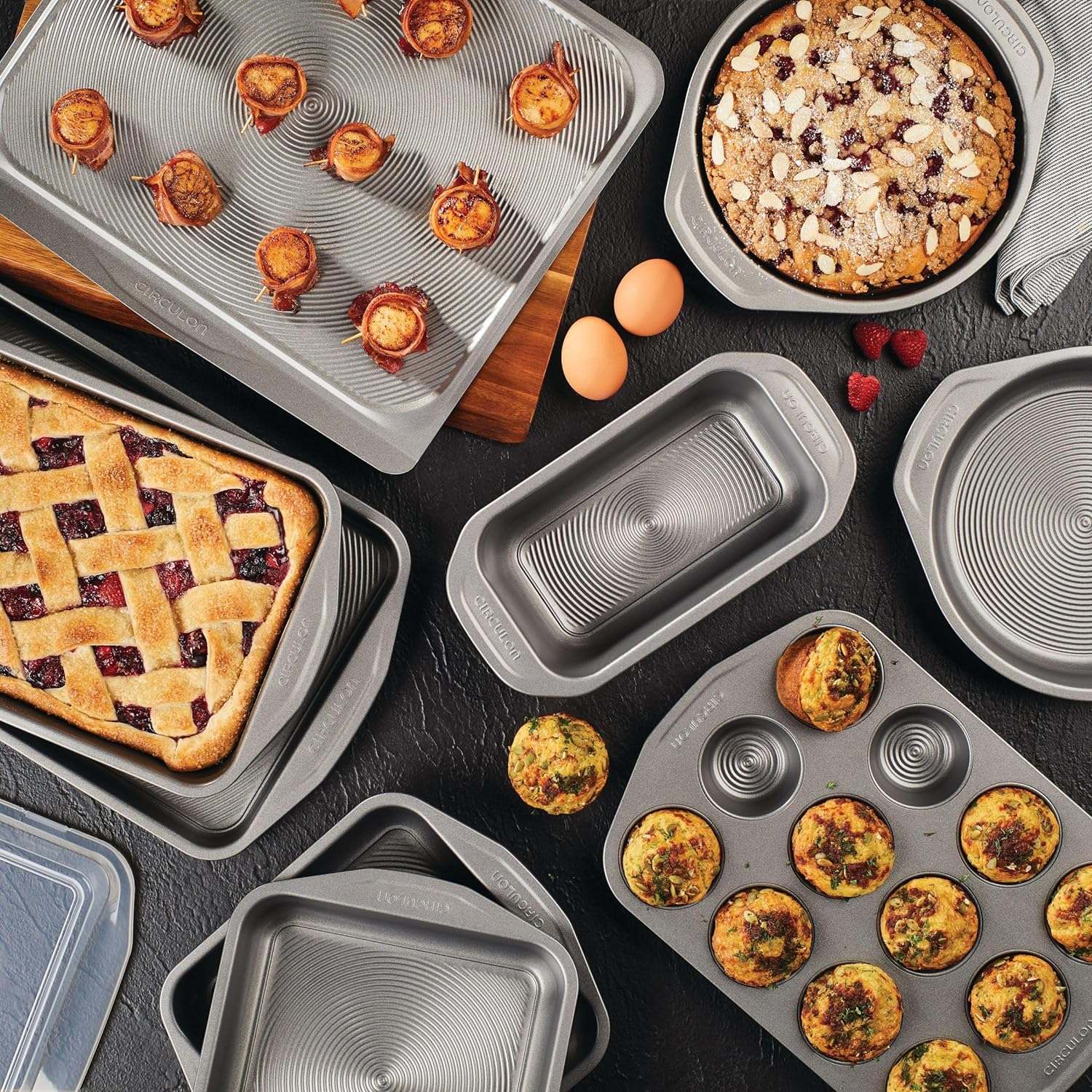 Circulon Total Nonstick Bakeware Set with Nonstick Bread Pan, Cookie Sheet, Baking  Pan, Baking Sheet, Cake Pan and Muffin/Cupcake Pan - 10 Piece, Gray