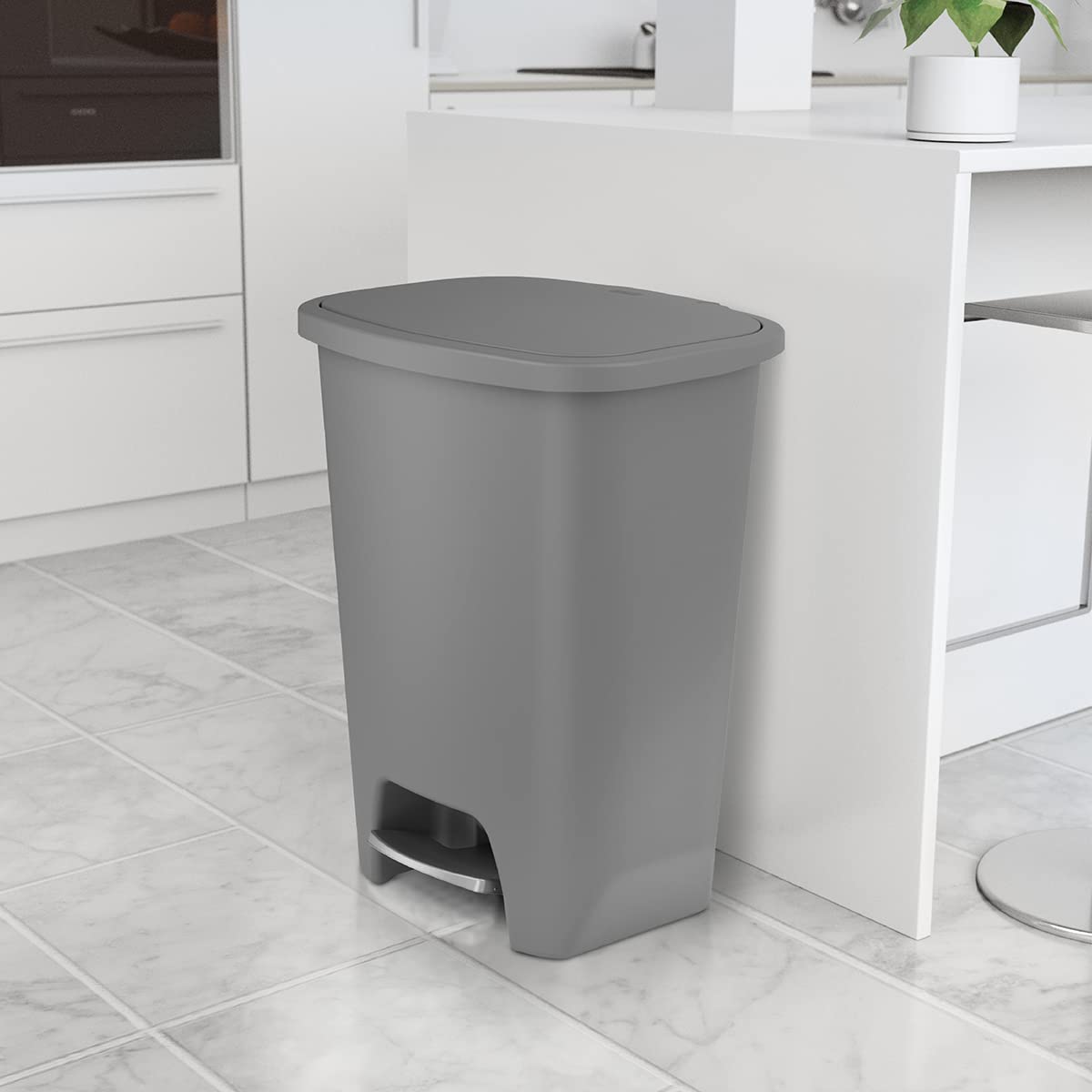 Glad 20 Gallon Trash Can - Plastic Kitchen Waste Bin with Odor Protection  of Lid - Hands Free with Step On Foot Pedal and Garbage Bag Rings, Black