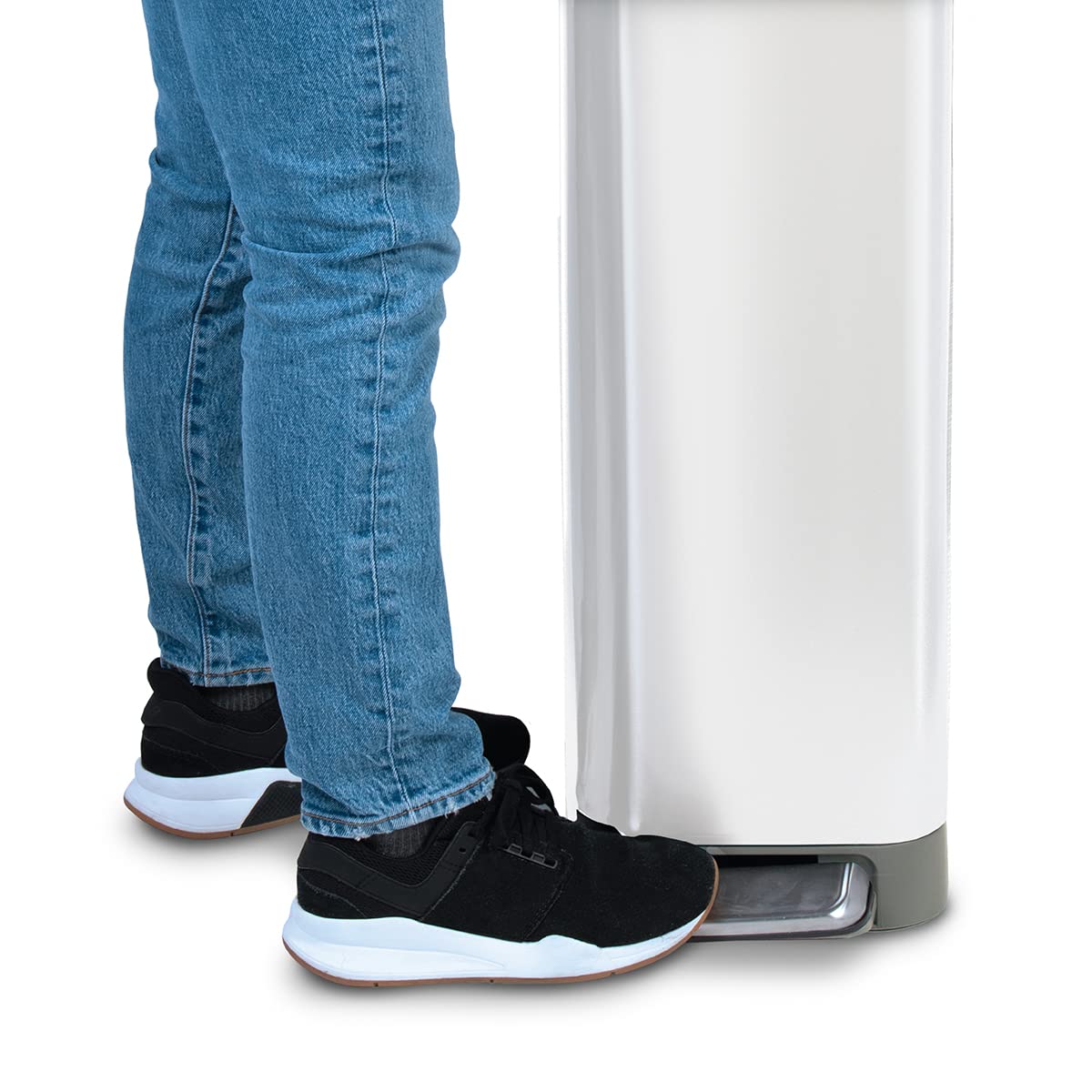 https://bigbigmart.com/wp-content/uploads/2023/10/Glad-Slim-Trash-Can-with-Clorox-Odor-Protection-Narrow-Kitchen-Garbage-Bin-with-Soft-Close-Lid-Step-On-Foot-Pedal-and-Waste-Bag-Roll-Holder-White-Stainless-Steel-45-Liter7.jpg