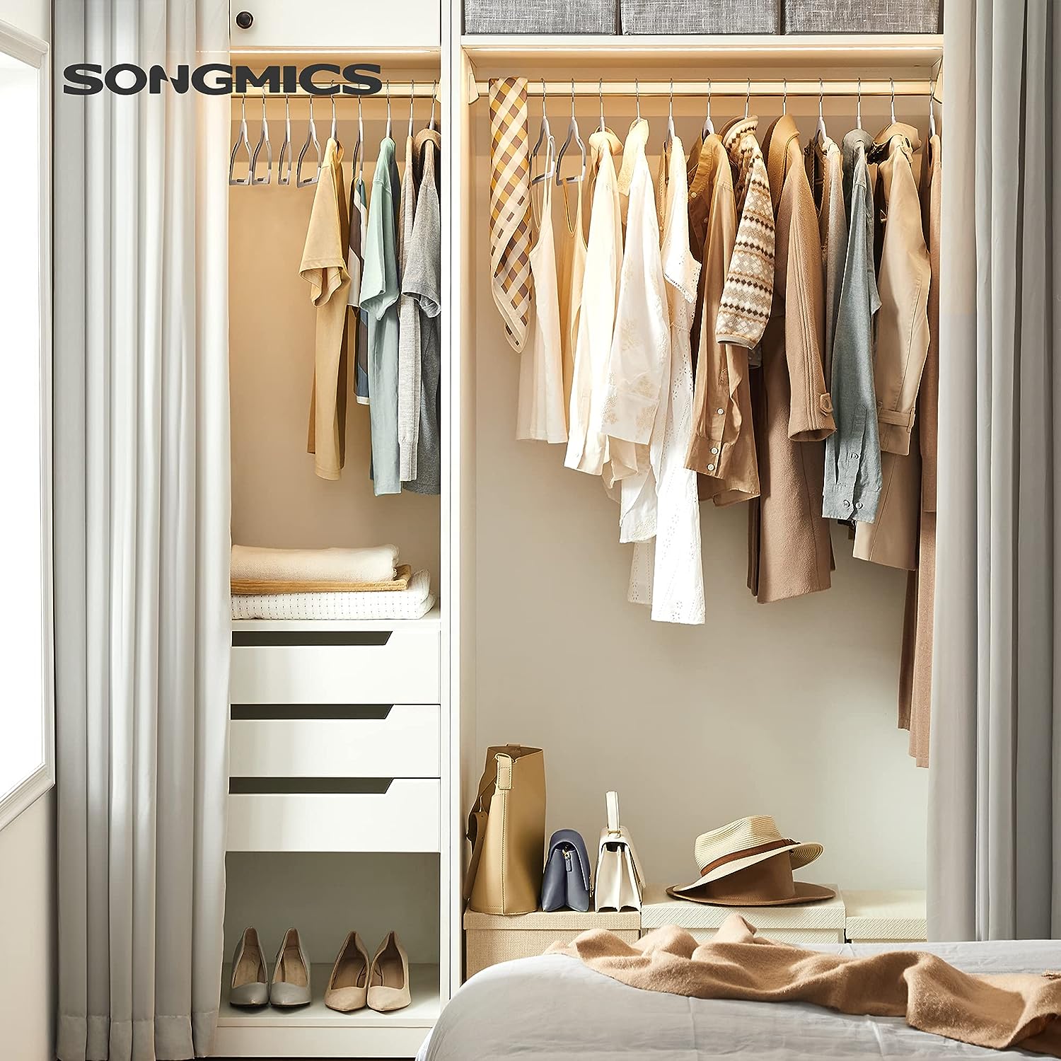 Songmics 50 Pack Coat Hangers Non-slip Clothes Hangers Space