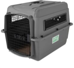 Petmate Sky Kennel, 28 Inch, IATA Compliant Dog Crate for Pets 15-30lbs, Made in USA