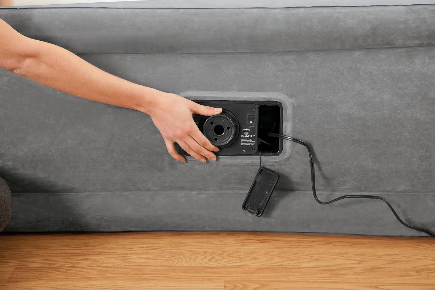 Intex Comfort Plush Elevated Dura-Beam Airbed with Built-in Electric Pump21