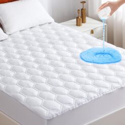 King Mattress Protector, Cooling Waterproof King Size Mattress Pad Cover, 3D Air Soft King Size Mattress Cover for 6-18 Inches Mattress, White, Honeycomb