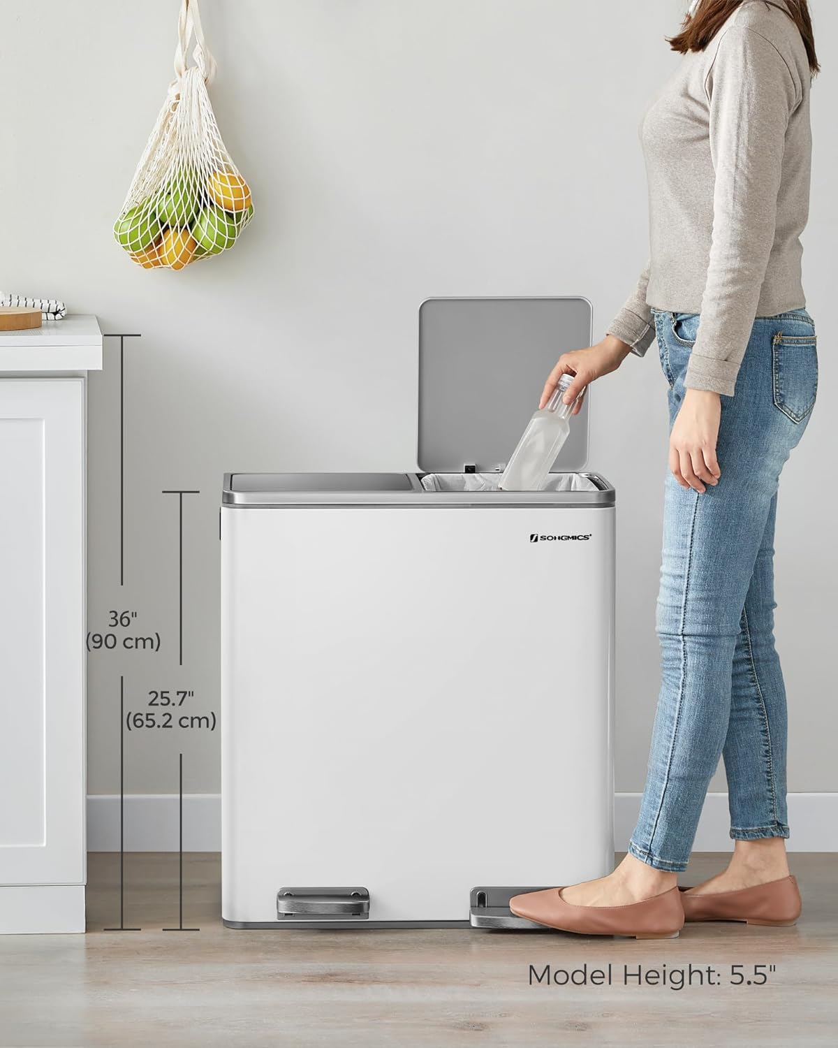 SONGMICS Trash Can, 2 x 8-Gallon Garbage Can for Kitchen, with 15 Trash Bags, 2 Compartments, Plastic Inner Buckets and Hinged Lids, Airtight, White and Gray ULTB60WT909