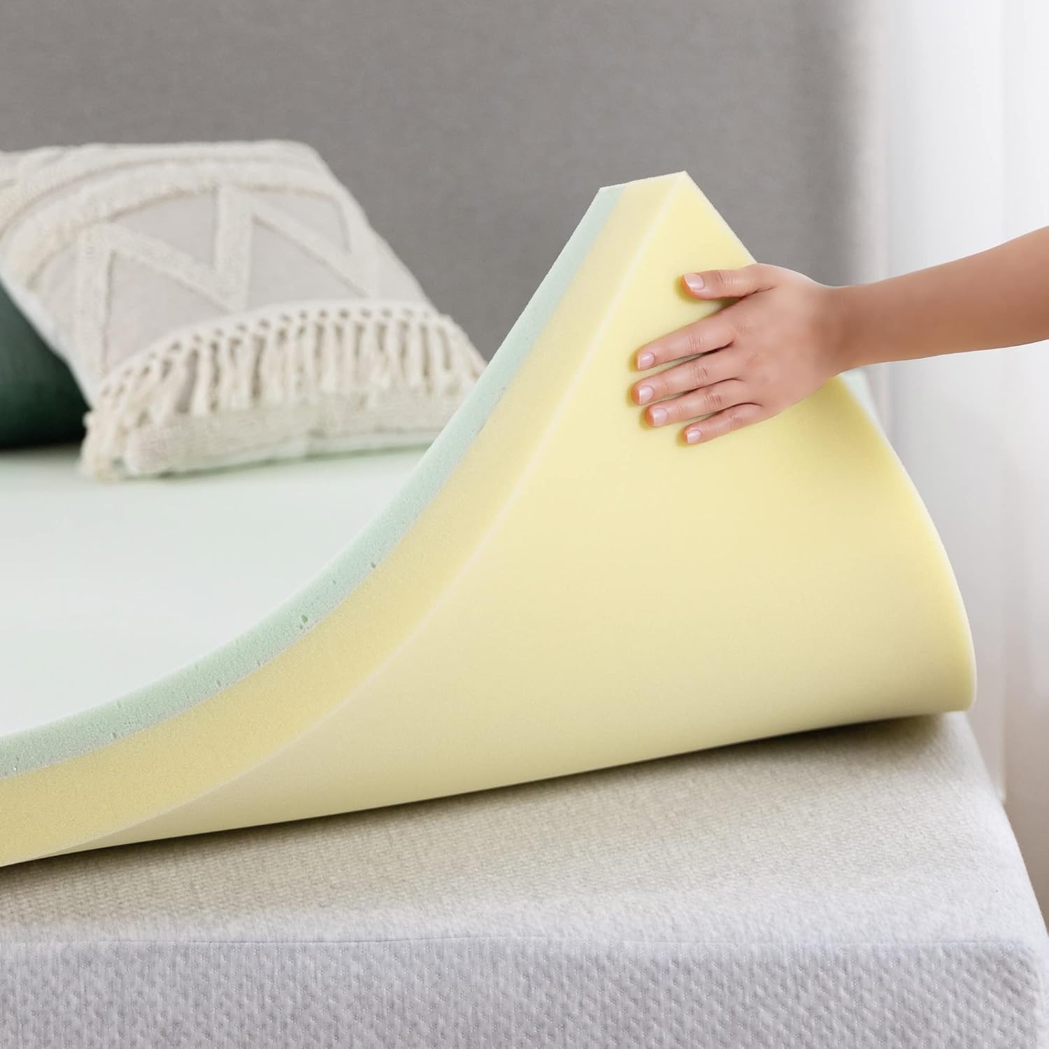 ZINUS 4 Inch Green Tea Memory Foam Mattress Topper, Pressure-Relieving Layers, CertiPUR-US Certified, Twin7