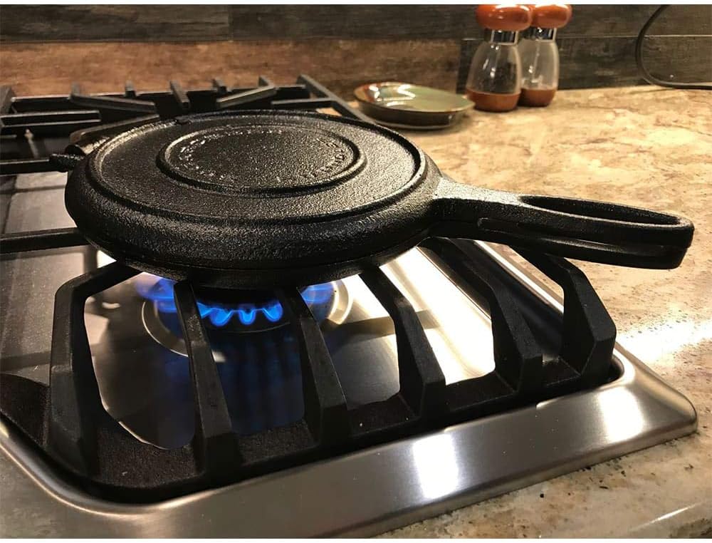 Lehman's Cast Iron Waffle Maker, Two Piece Hinged Non-Electric Waffle Iron for Stovetop or Grill Makes 7 Round Waffles, Non-Drip Double Rim, 8 pounds1