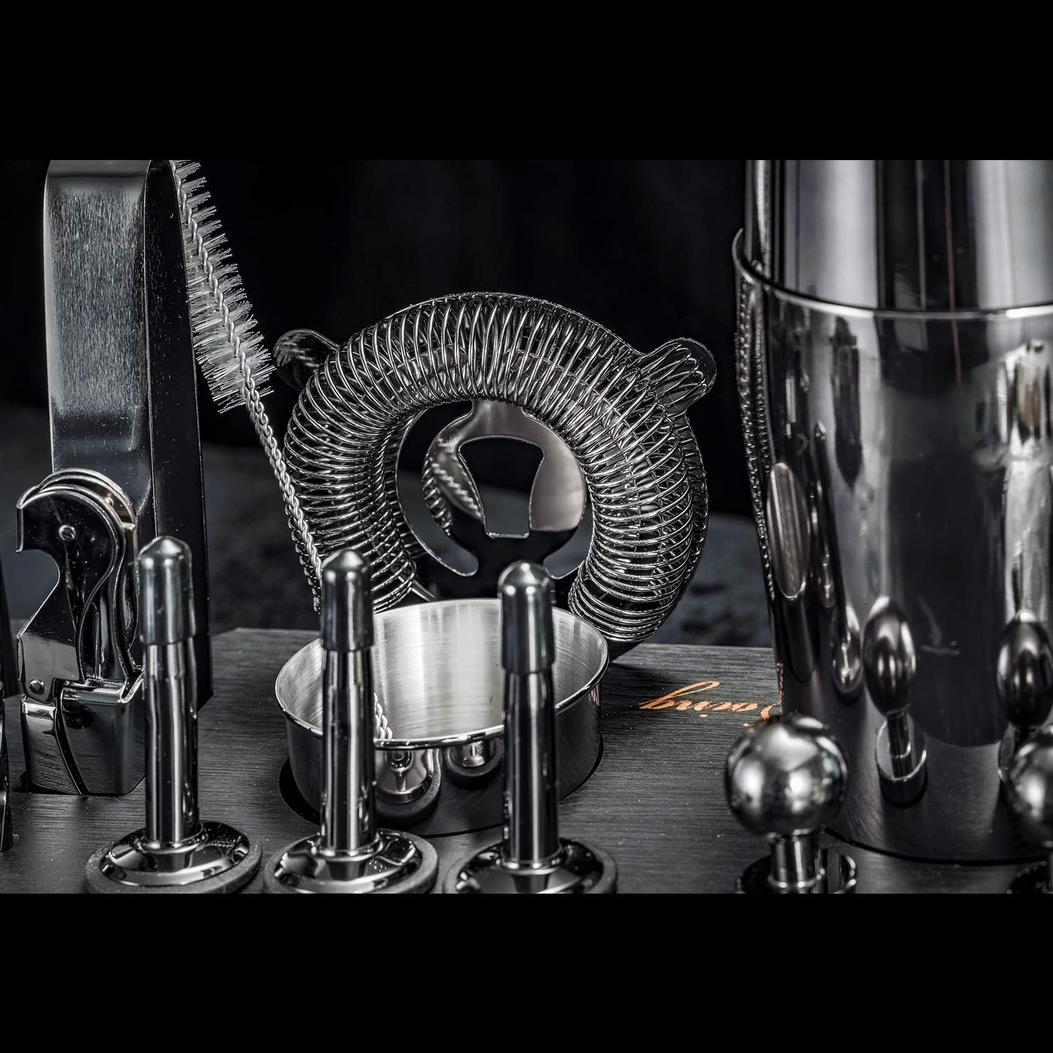 Soing 24-Piece Cocktail Shaker Set,Perfect Home Bartender Kit for Drink Mixing,Stainless Steel Bar Tools With Stand,Velvet Carry Bag & Recipes Cards Included (Black)6