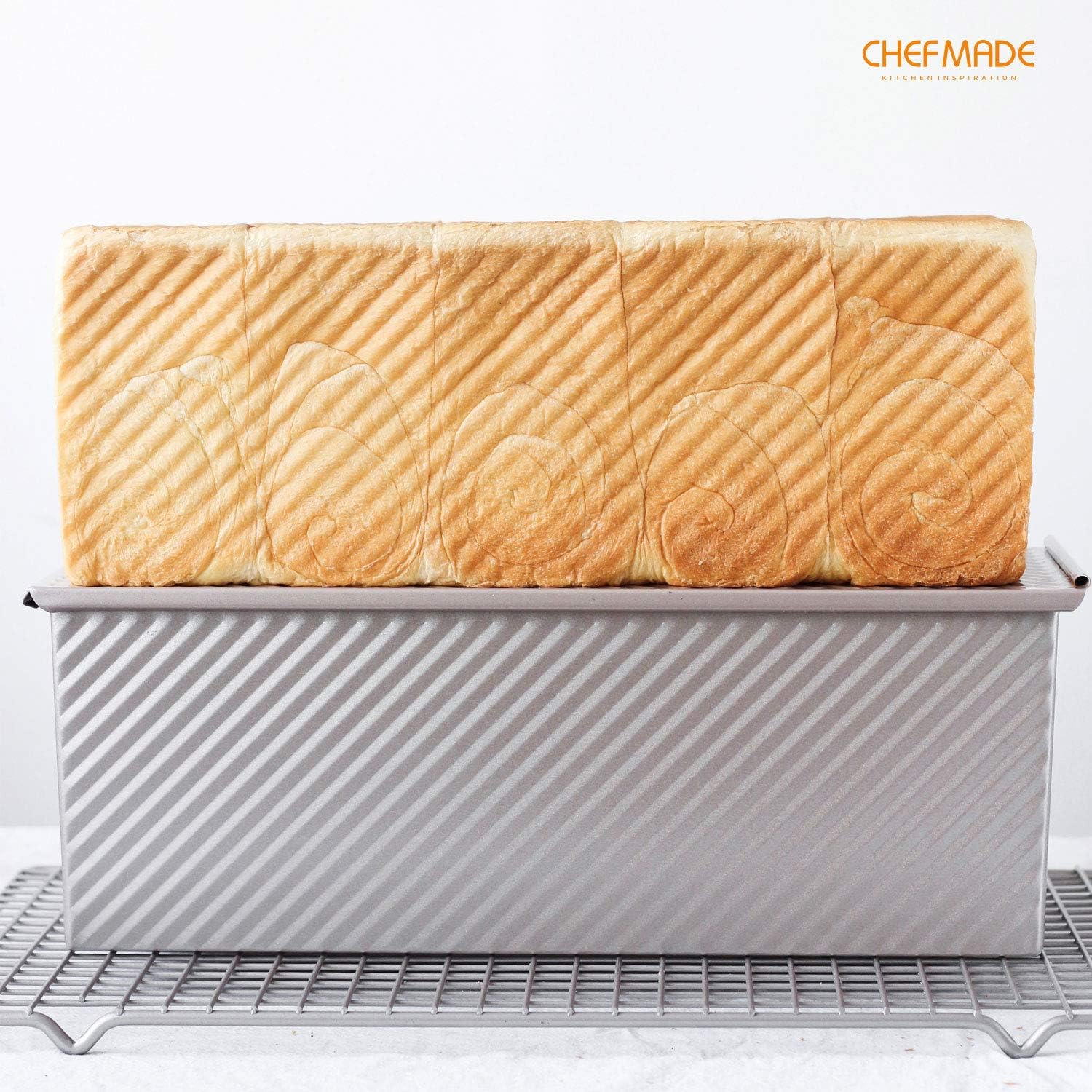 CHEFMADE Loaf Pan with Lid,Commercial Pullman Bread Pan 2.2Lb Dough Capacity,Non-Stick Bakeware Carbon Steel Bread Toast Mold with Cover for Baking Bread (Champagne Gold)6