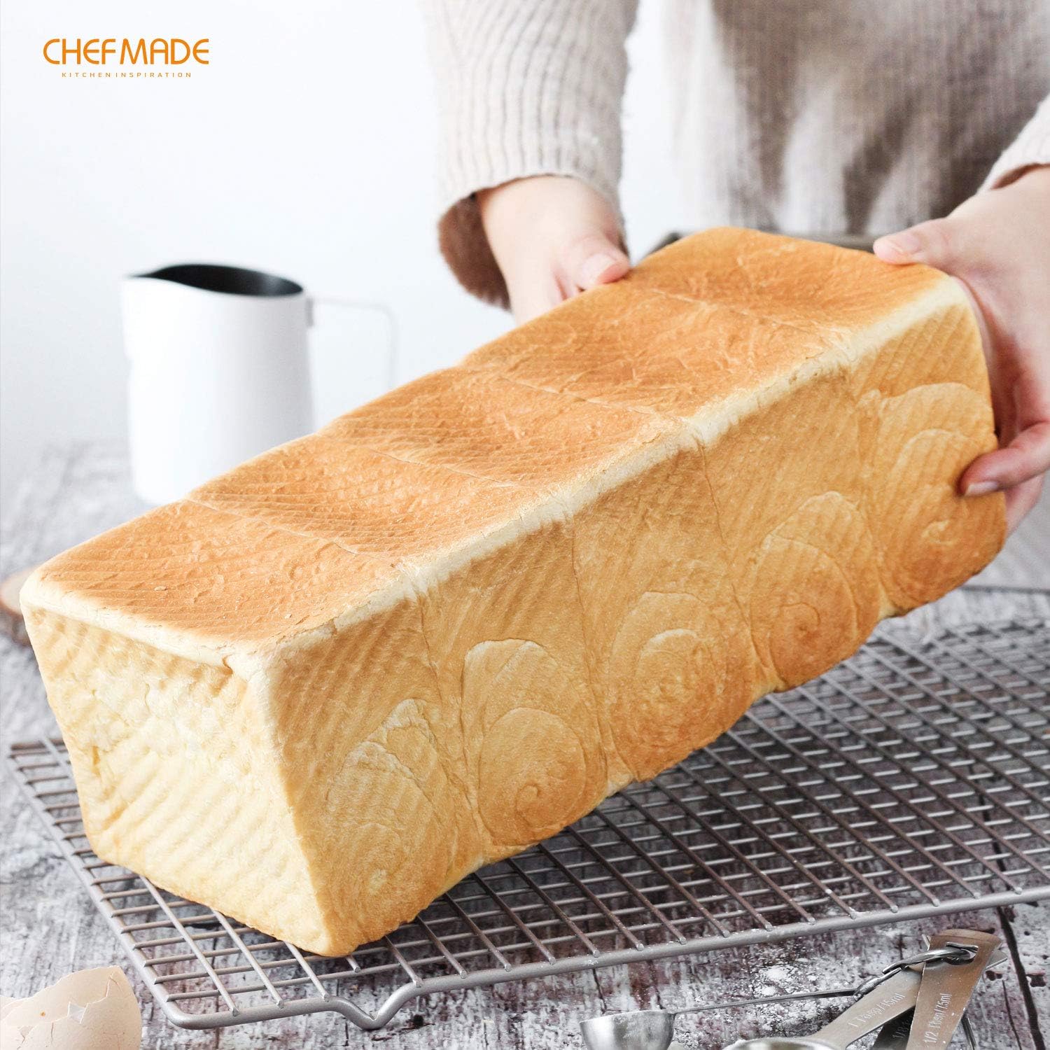 CHEFMADE Loaf Pan with Lid,Commercial Pullman Bread Pan 2.2Lb Dough Capacity,Non-Stick Bakeware Carbon Steel Bread Toast Mold with Cover for Baking Bread (Champagne Gold)88