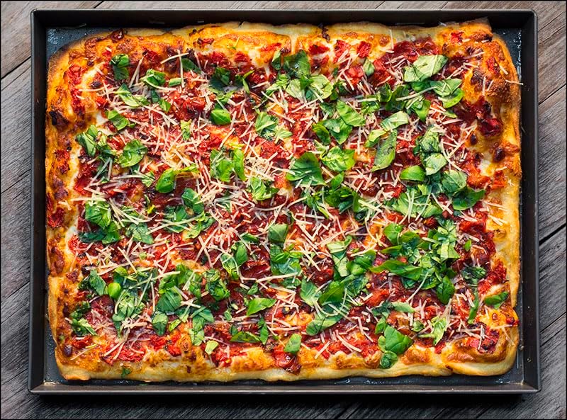 LloydPans Kitchenware 16x12 Inch Grandma Style Pizza Pan. Made in the USA, Fits Home Ovens1