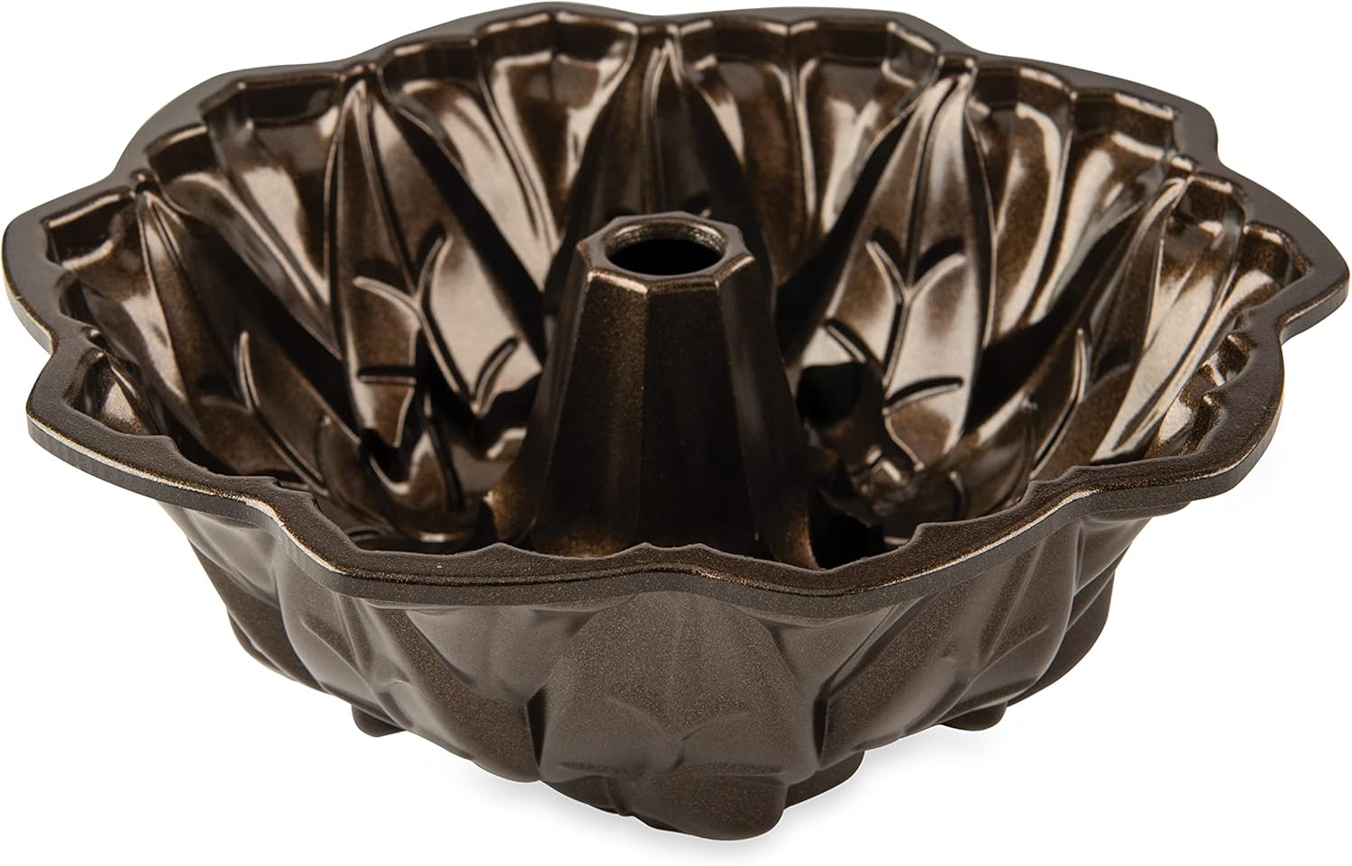 Nordic Ware Harvest Leaves Bundt Pan, Bronze0