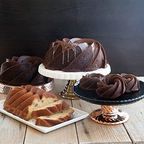 Nordic Ware Heritage Bundt Pan, One, Gold0