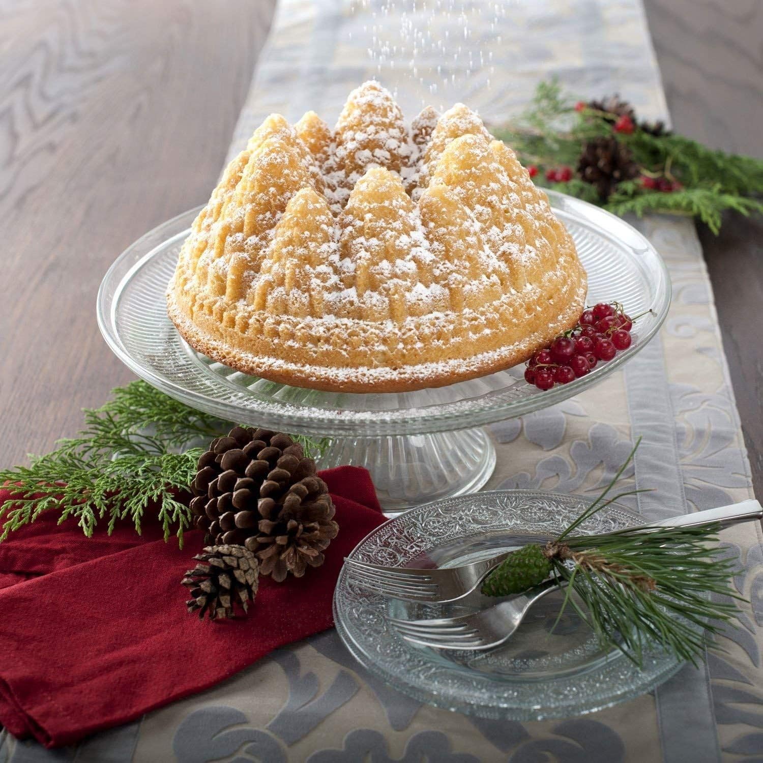 Nordic Ware Pine Forest Bundt Pan, Silver1