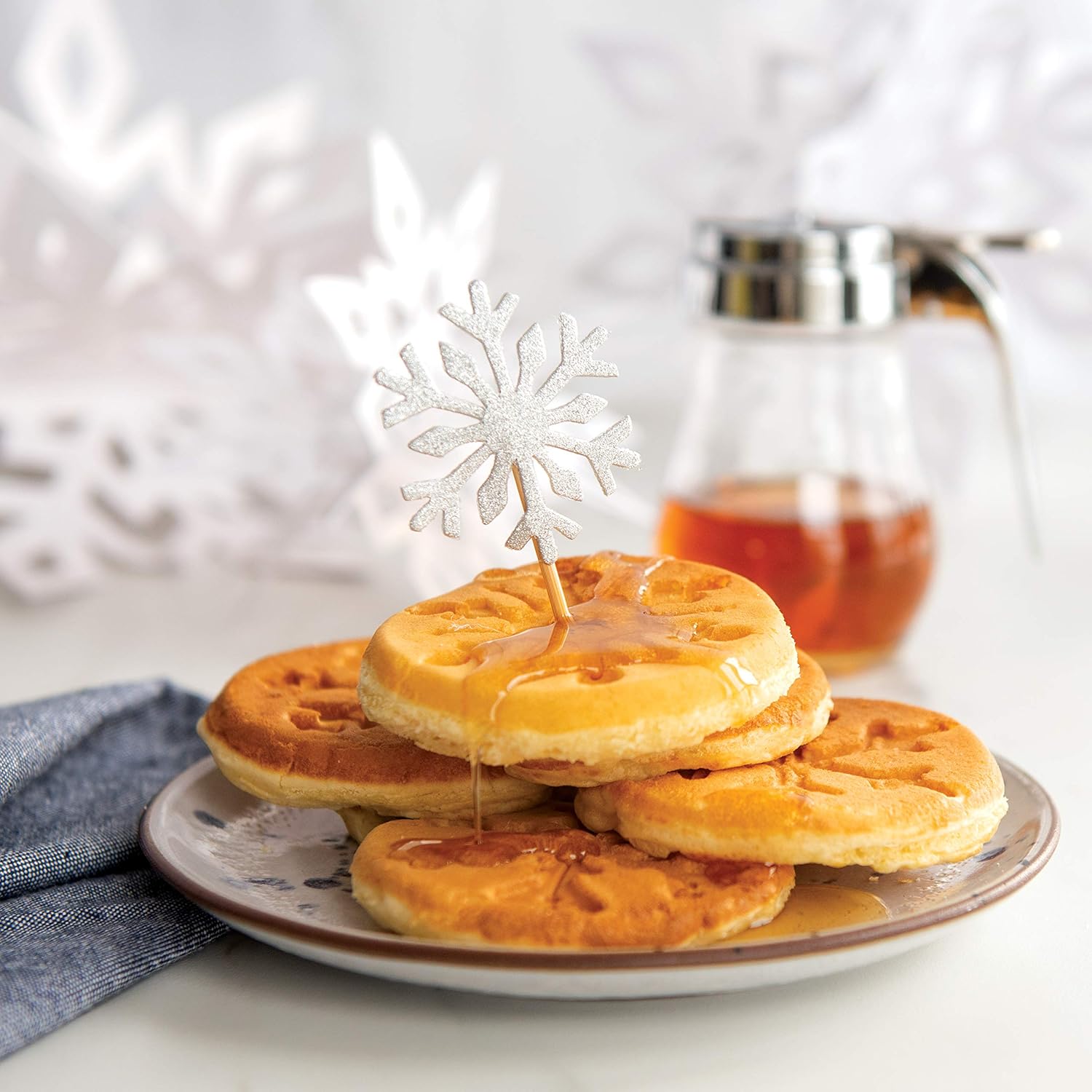 Nordic Ware Snowflake Pancake Pan4