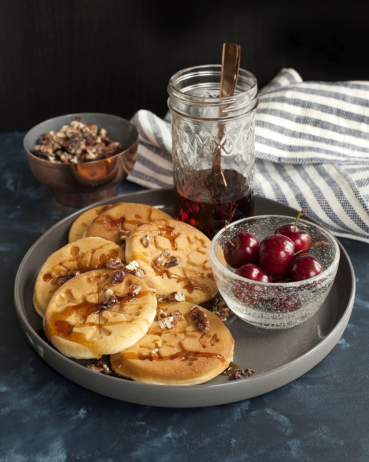 Nordic Ware Snowflake Pancake Pan7