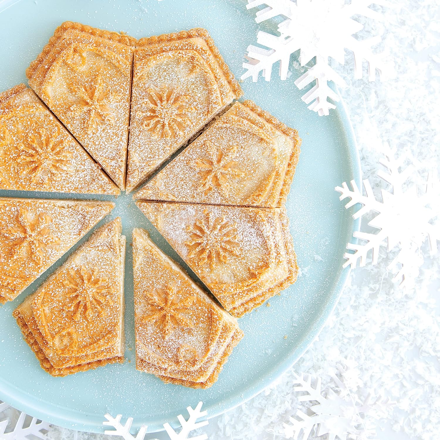 Nordic Ware Sweet Snowflakes Shortbread Pan, Silver1