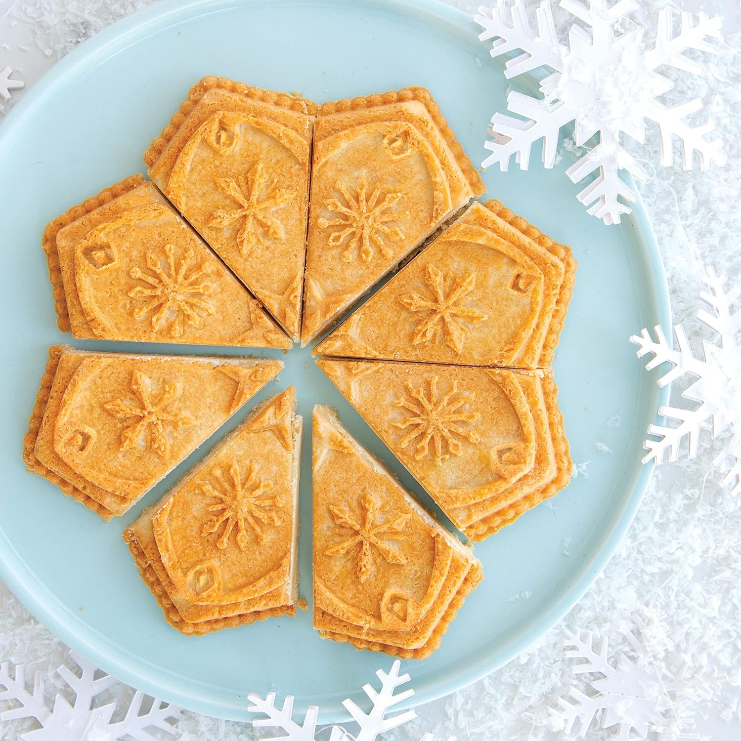 Nordic Ware Sweet Snowflakes Shortbread Pan, Silver5
