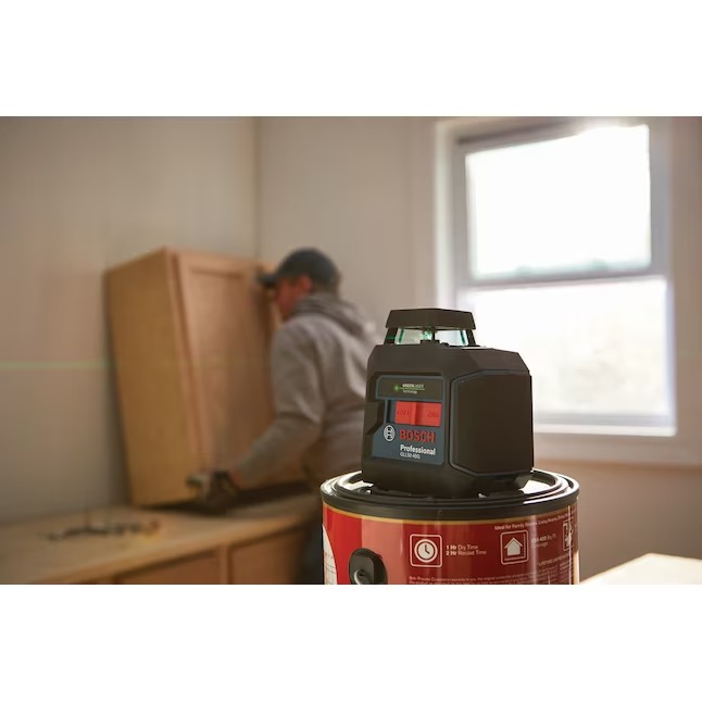 Bosch 100-ft Green Self-Leveling Cross-line Laser Level Kit17_11zon