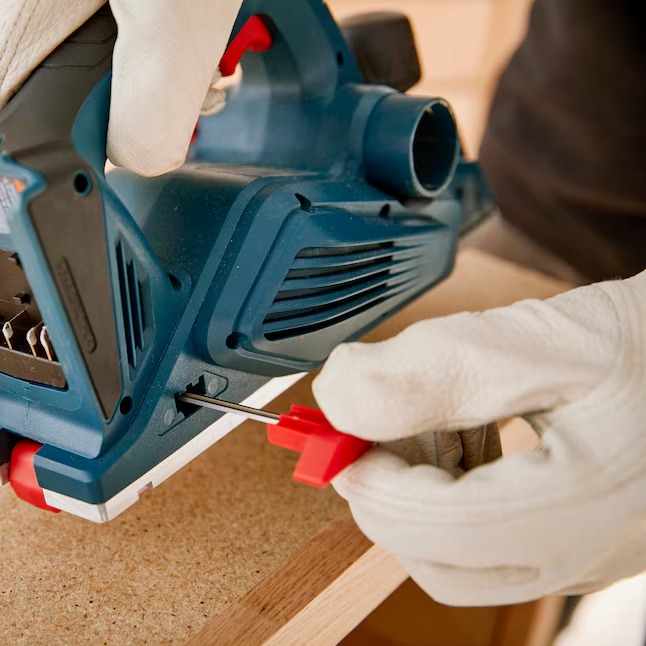 Bosch GHO18V-26N 3.25-in W 18-volt Handheld Planer8_11zon