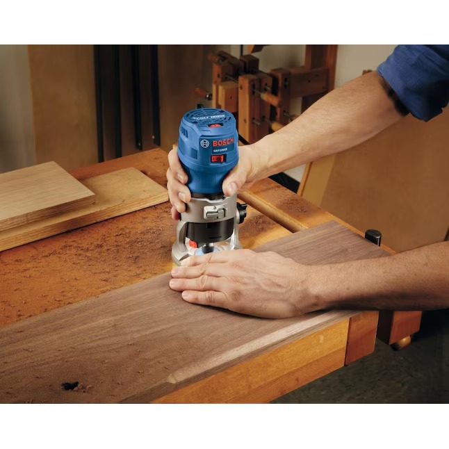 Bosch GKF125CEN 1 4-in 7-Amp 1.25-HP Variable Fixed Corded Router8_11zon