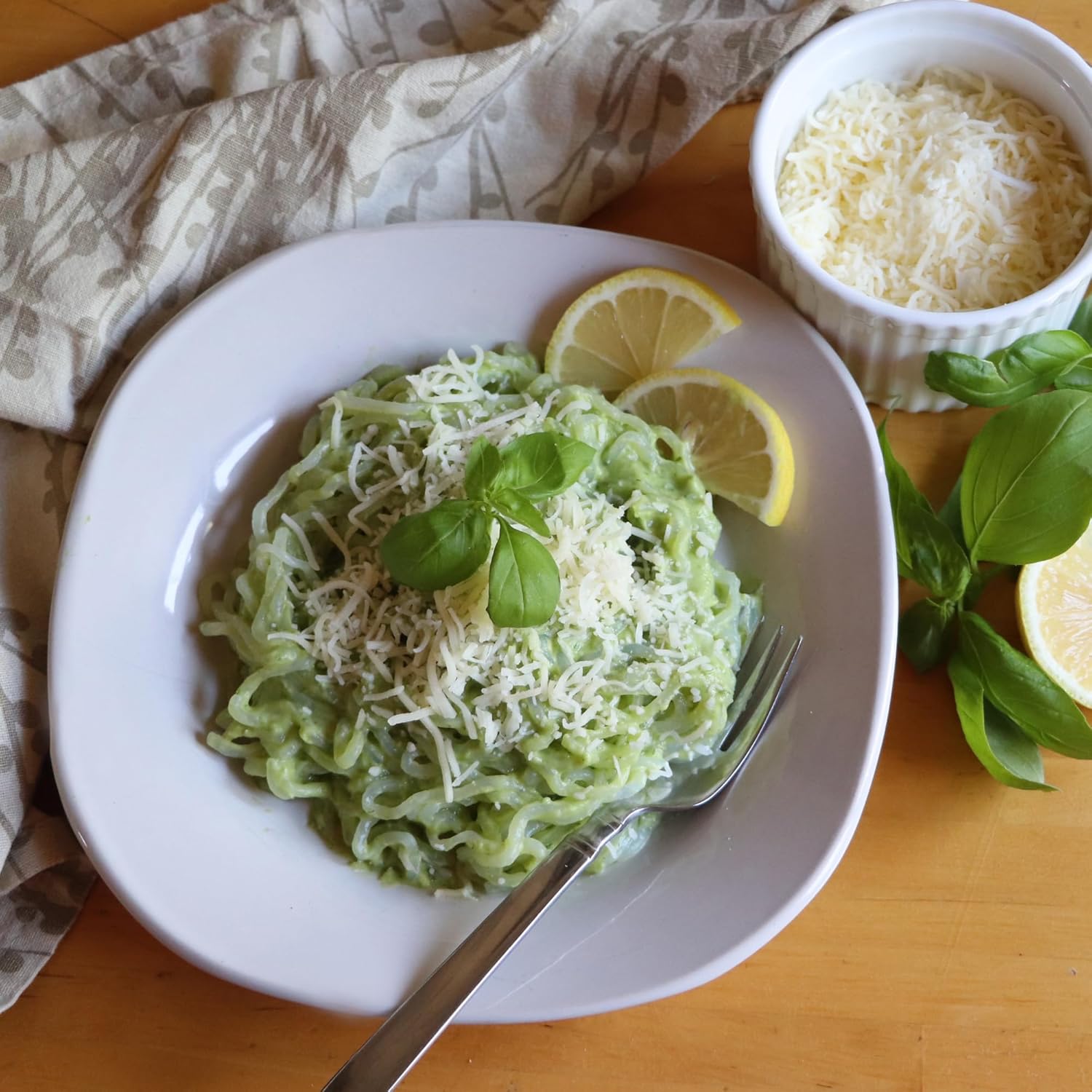 GoSkinny Noodles Spaghetti (12), Organic, Odorless Shirataki & Konjac Pasta, Low Carb, Low Calorie, Gluten Free, Vegan, Kosher, Keto, Paleo-Friendly, Ready in Minutes8