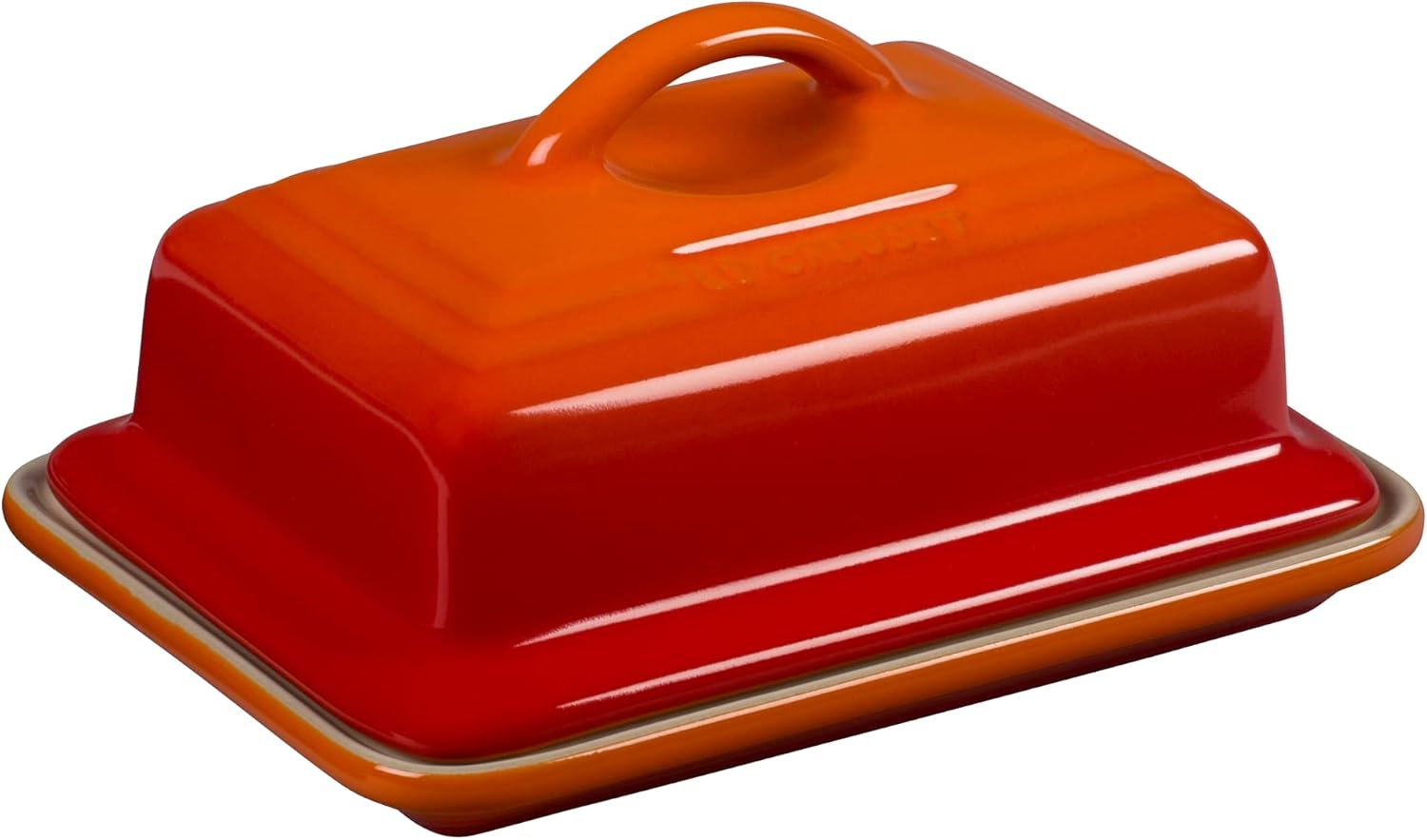 Le Creuset Stoneware European Butter Dish, FlameLe Creuset Stoneware European Butter Dish, Flame Le Creuset Stoneware European Butter Dish, Flame